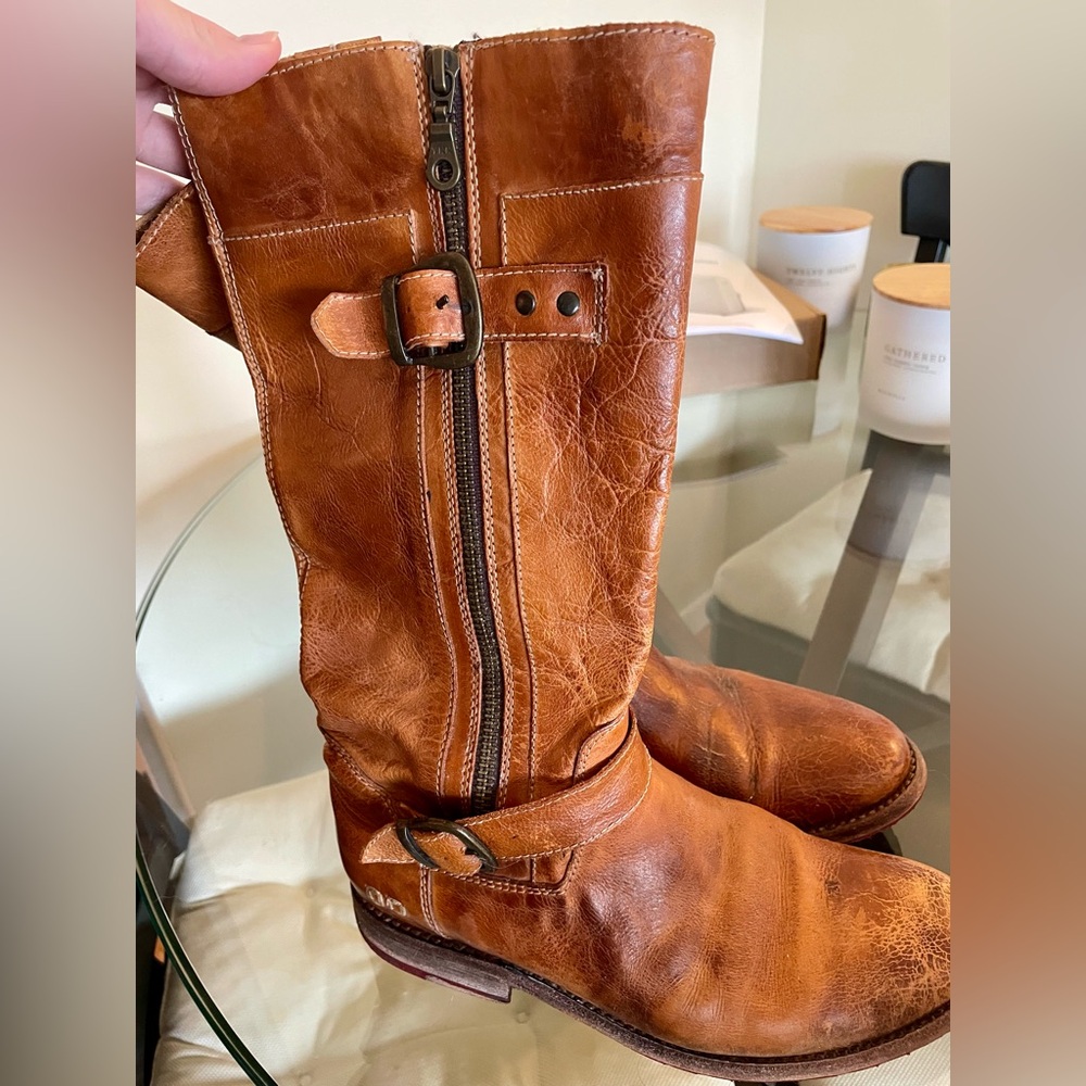 Bed|Stu gogo lug boot in tan rustic (Goodyear welt)